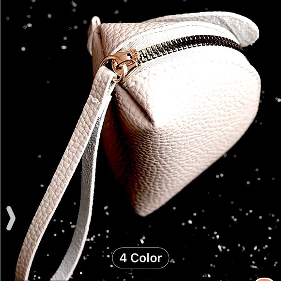 ✨HP✨3-D GREY, BLUE or BLUSH PINK ELEPHANT COIN PURSE WRISTLET - Picture 6 of 10